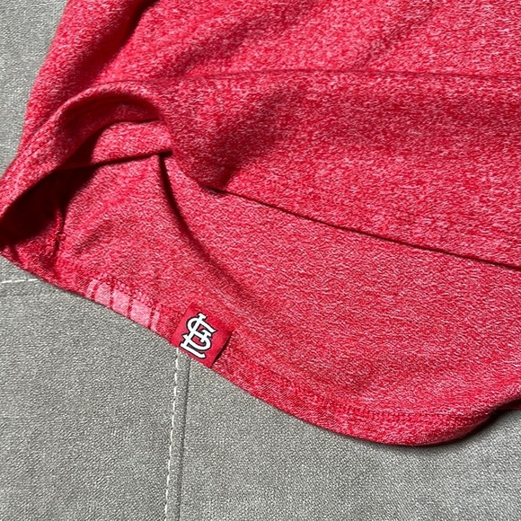 Nike Red and Pink Sleeveless Crop Tank Top - Picture 4 of 5